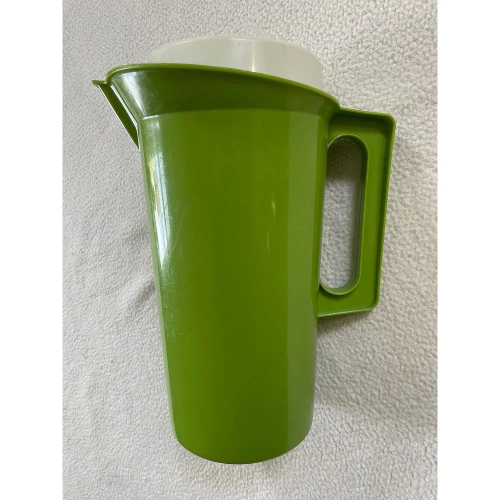 60s Lustro-Ware Pitcher Avocado Green‎ Vintage L-50 Plastic Pour Strain Lid USA